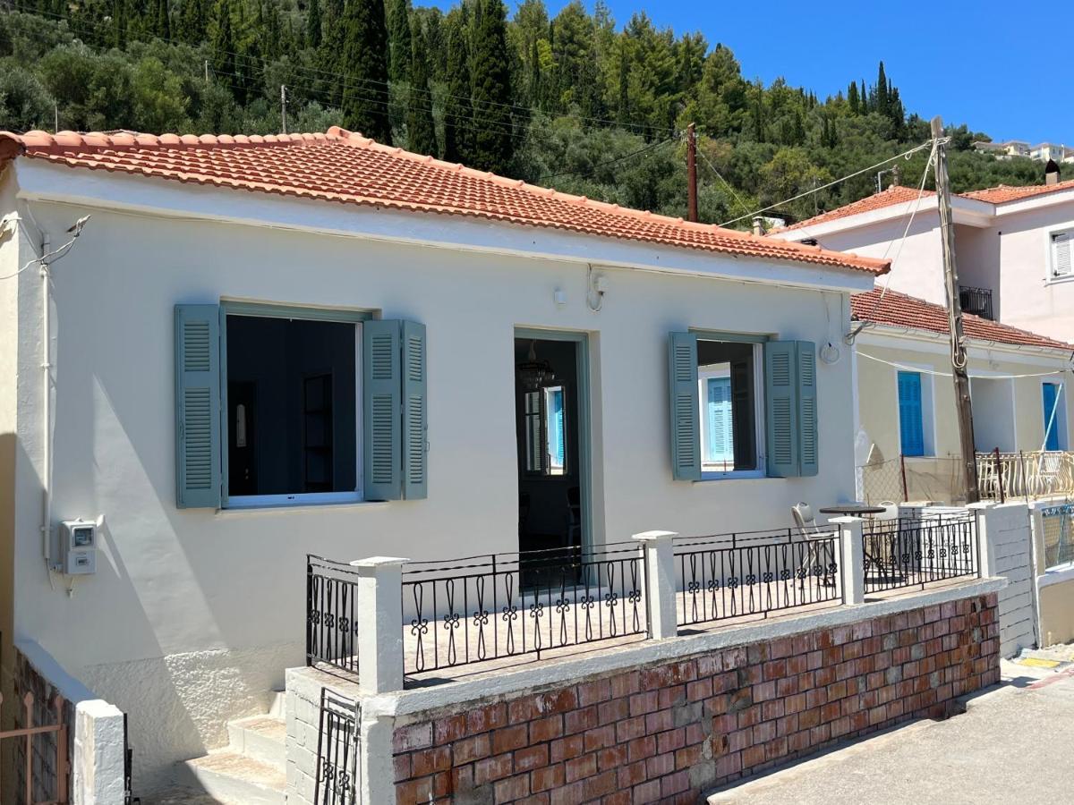 Modern Cottage On The Sea Vathy (Ithaca) Exterior foto